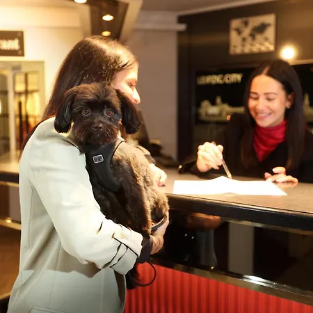 温多夫西佳酒店 酒店